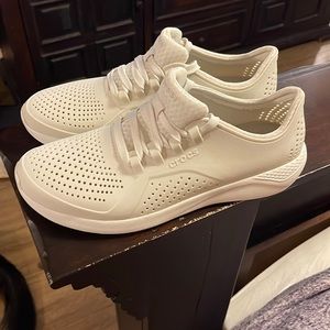 CROCS Lite Ride Size 11